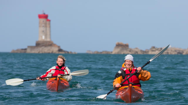 Accostez en kayak au phare de la Croix