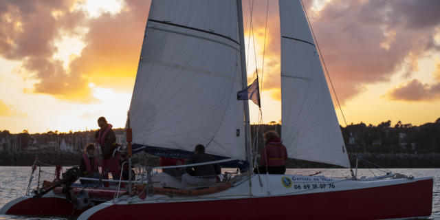 en-catamaran-vers-l-une-des-plus-belles-2.jpg