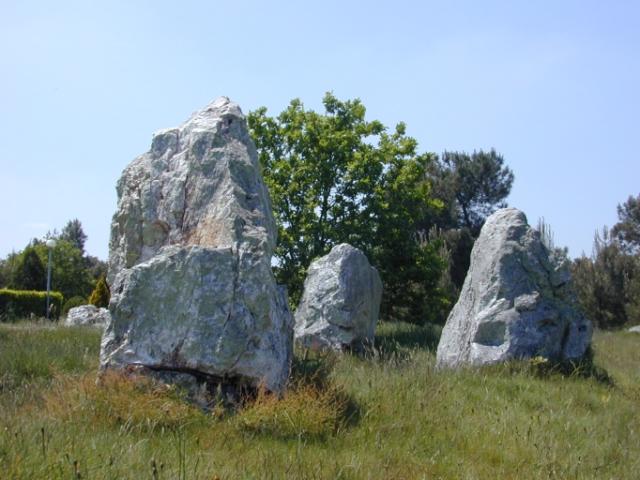 langon-megalithes-region-bretagne.jpg