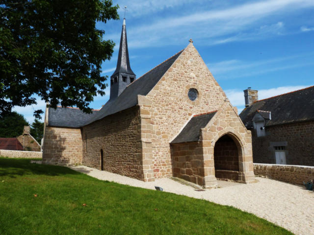 saint-christophe-de-valains-eglise-1.jpg