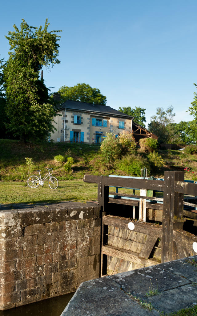 Les onze écluses d’Hédé-Bazouges et le canal d’Ille-et-Rance