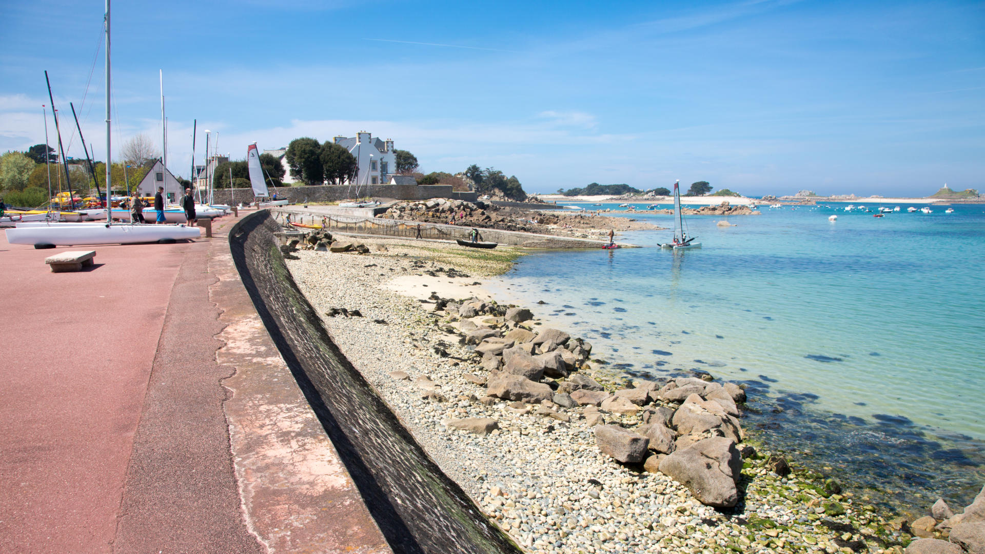 Plougrescant Tourisme Bretagne