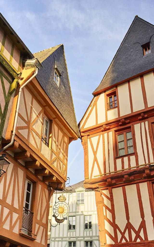vannes-maisons-colombages-alexandre-lamoureux.jpg