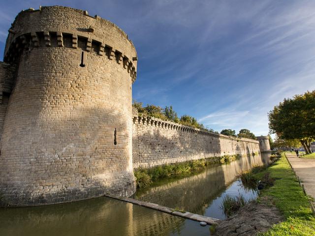 guerande-fortification-simon-bourcier-corps-de-p.jpg