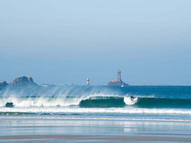 surf-baie-des-trepasses-tydav-photos-fotolia-gale.jpg