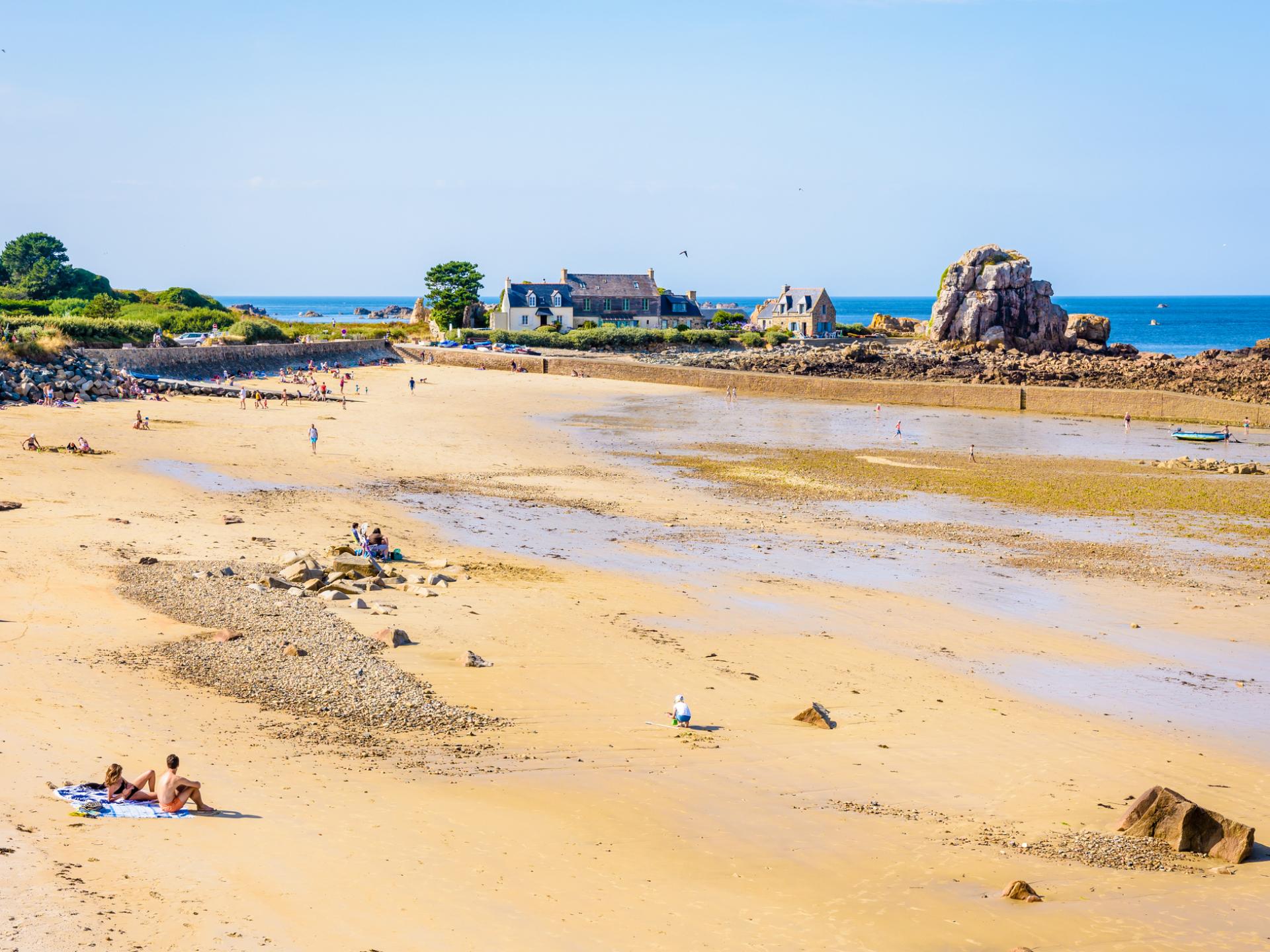 Plougrescant Tourisme Bretagne