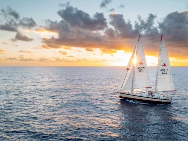 Direction Boca Chica Voilier Cargo Grain De Sail