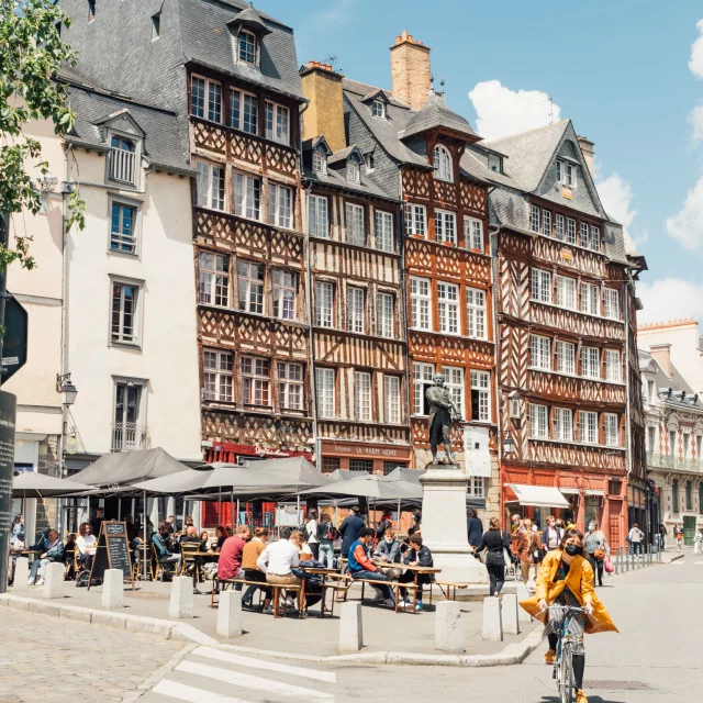 Place Champs Jacquet Rennes