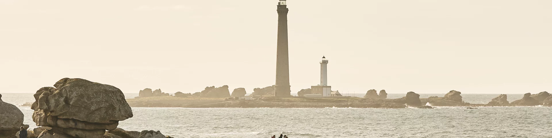 Phare de l'île vierge depuis Beg Monom