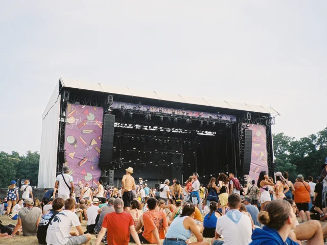 Yashica T4 - Kodak Ultramax 400