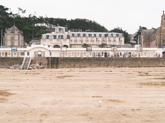 Plage à Pléneuf Val André