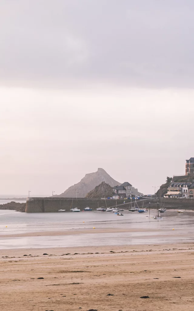 Plage à Pléneuf Val André