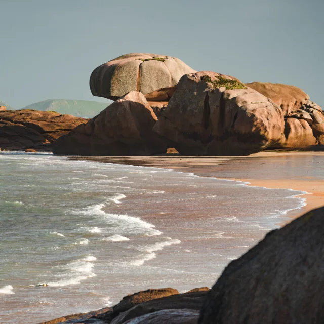 Trégastel - Plage du Coz Pors - Rocher du sorcier - Rocher de la sorcière