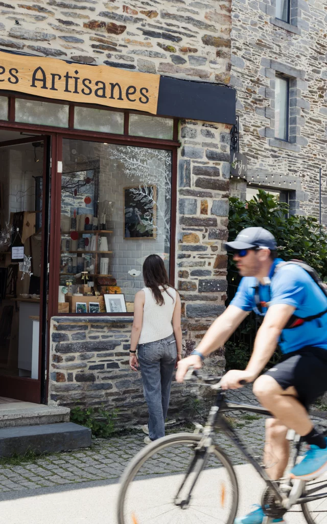 La Gacilly - La Maison des ARTisanes