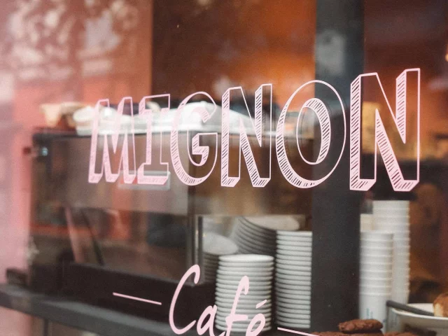 St Malo Mignon Cafe Devanture L. Le Cornec