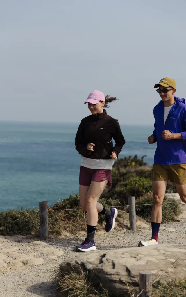 Cancale - Pointe du Grouin - Running à deux vue mer