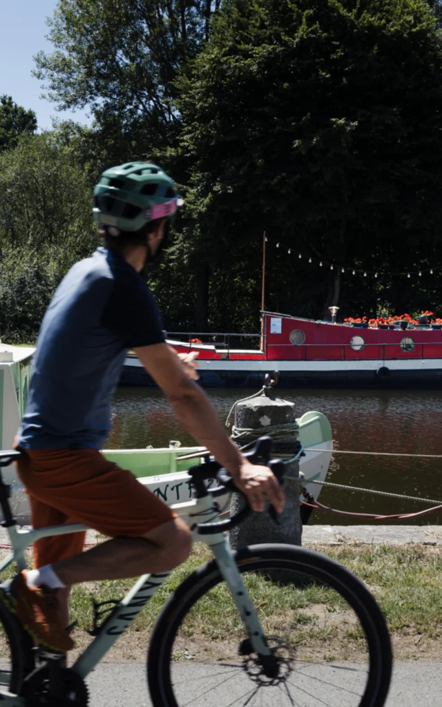 Hédé-Bazouges - Canal d'Ille et Rance - Balade à vélo le long du canal