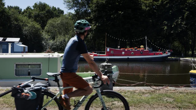Hédé-Bazouges - Canal d'Ille et Rance - Balade à vélo le long du canal