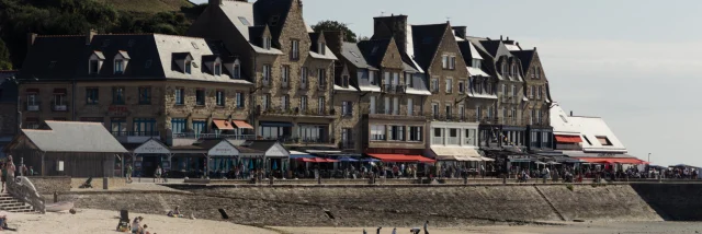 Cancale - Port et plage de Cancale