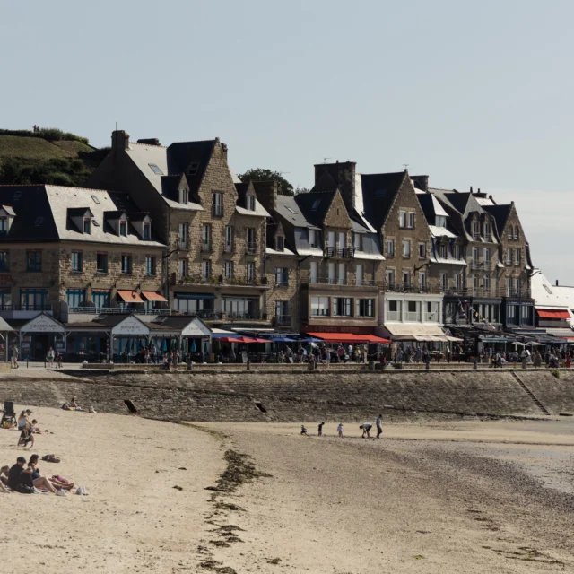 Cancale - Port et plage de Cancale