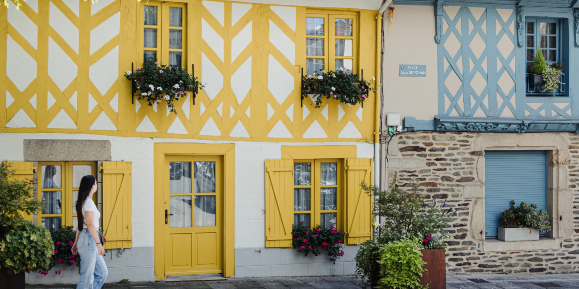 Josselin - Maisons et commerces en pans de bois
