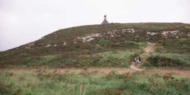 Randonnée dans les Monts d’Arrée - chapelle Saint-Michel de Braspart