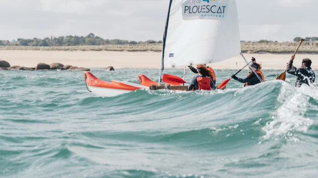 Plouescat - Pirogue