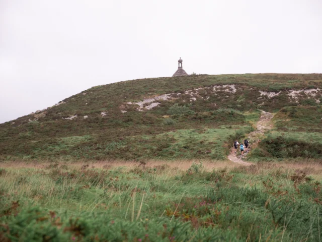 Randonnée dans les Monts d’Arrée - chapelle Saint-Michel de Braspart