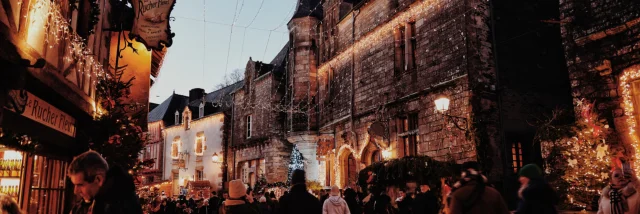 Rochefort-en-Terre pendant les fêtes - Illuminations de Noël