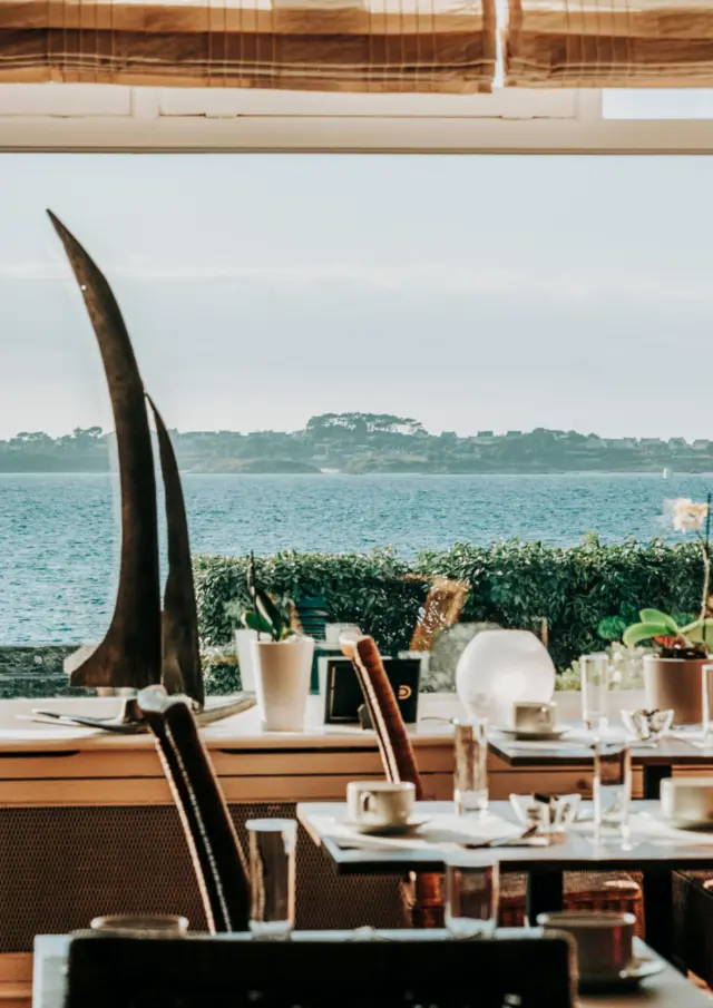 Roscoff - Vue mer à l'hôtel Aux Tamaris